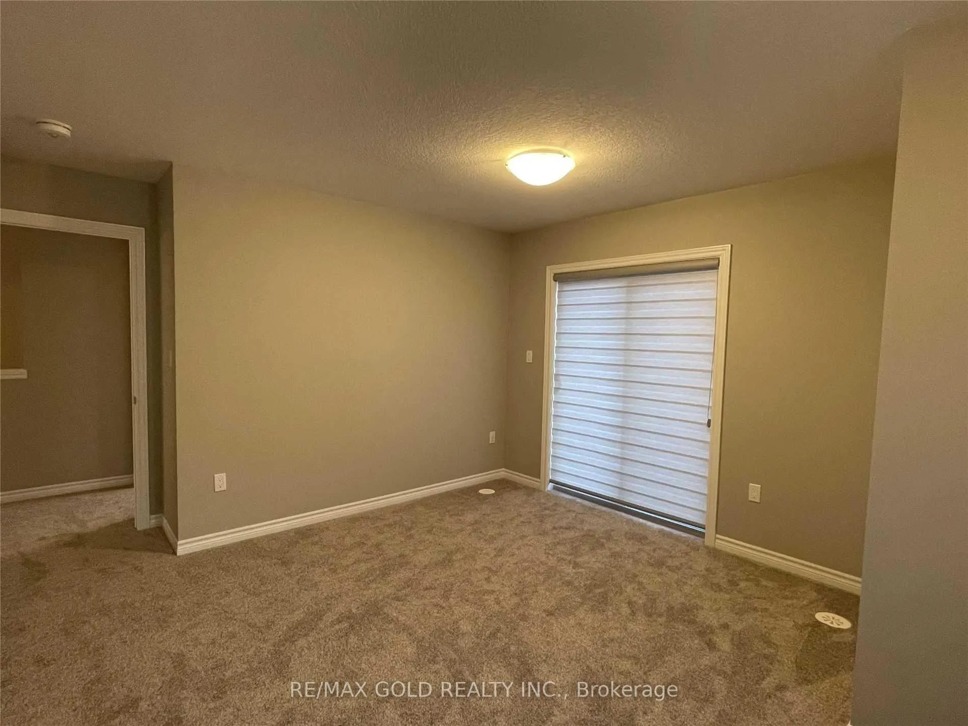 Photo 21 of 184 Wheat Lane, Kitchener, Huron Park — HOMEH