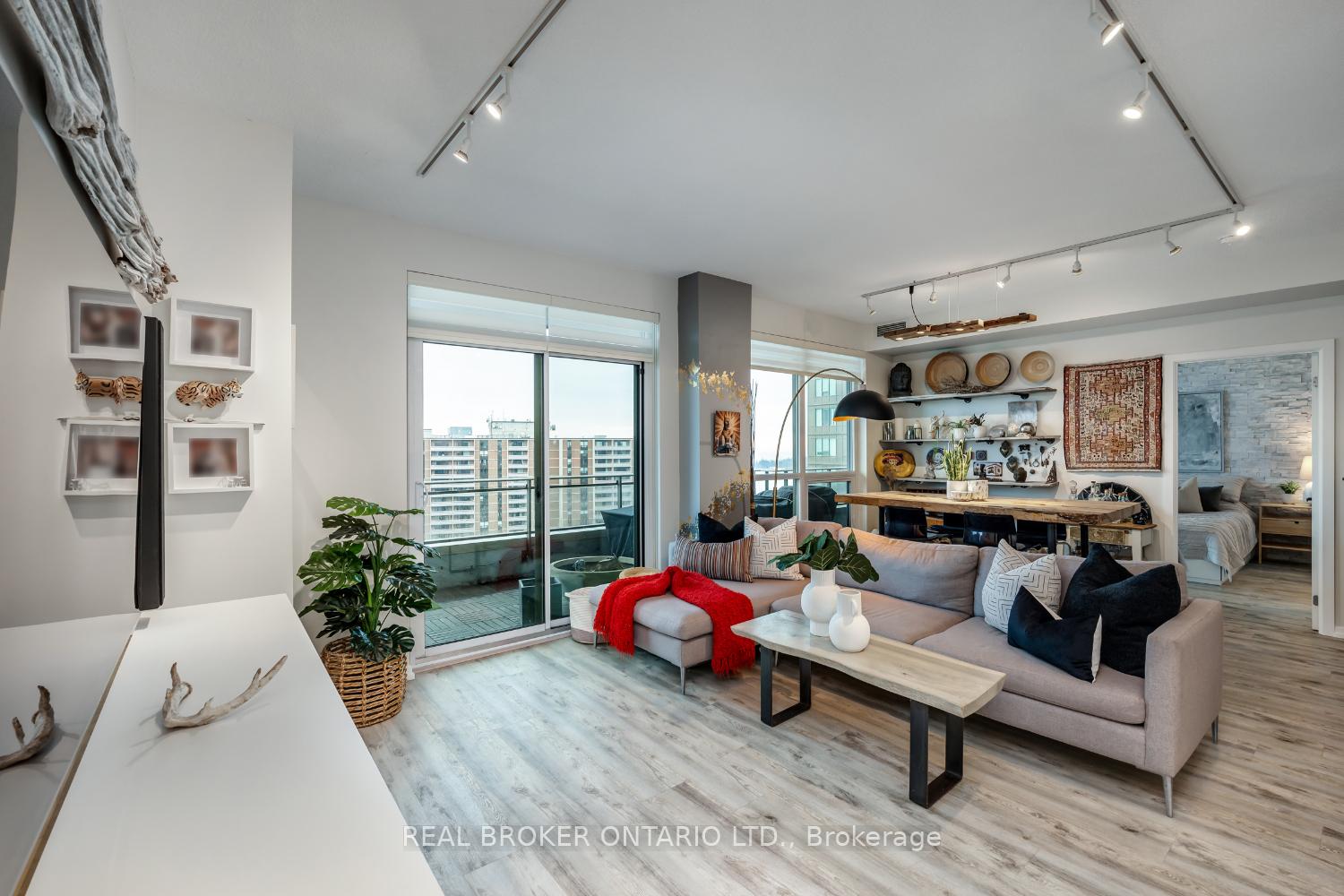 Photo 31 of Unit 1513, 1235 Bayly Street, Pickering, Bay Ridges — HOMEH