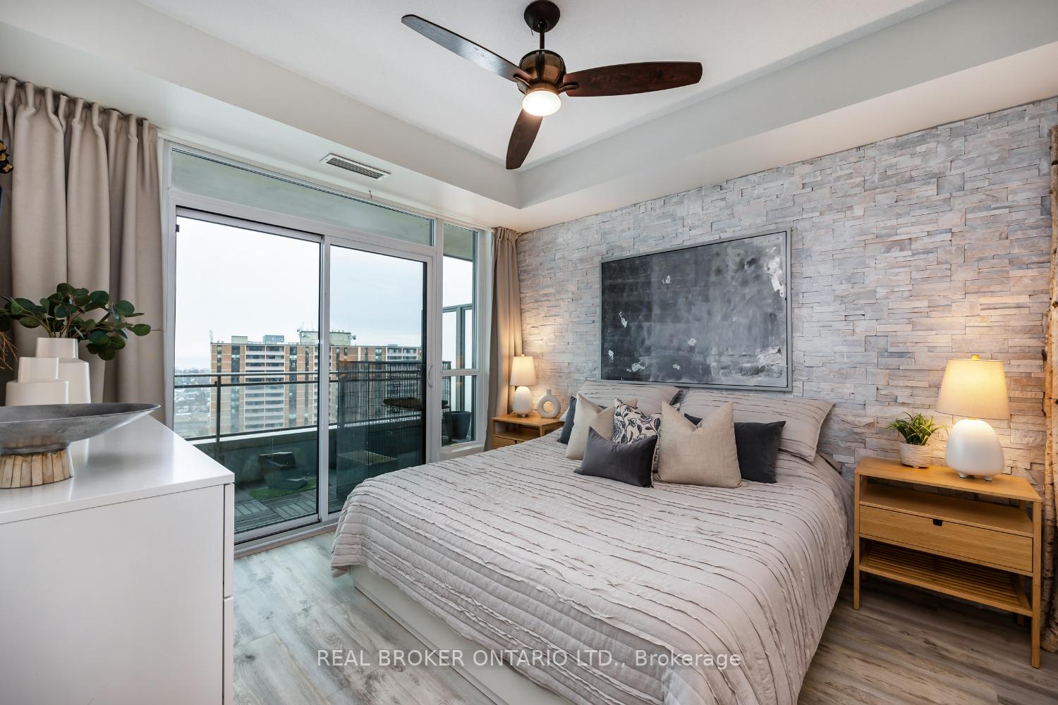Photo 33 of Unit 1513, 1235 Bayly Street, Pickering, Bay Ridges — HOMEH