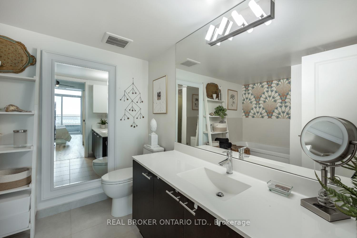 Photo 16 of Unit 1513, 1235 Bayly Street, Pickering, Bay Ridges — HOMEH