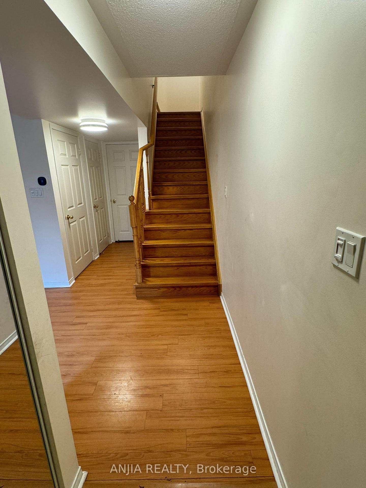 Photo 2 of Unit 112, 308 John Street, Markham, Aileen-Willowbrook — HOMEH