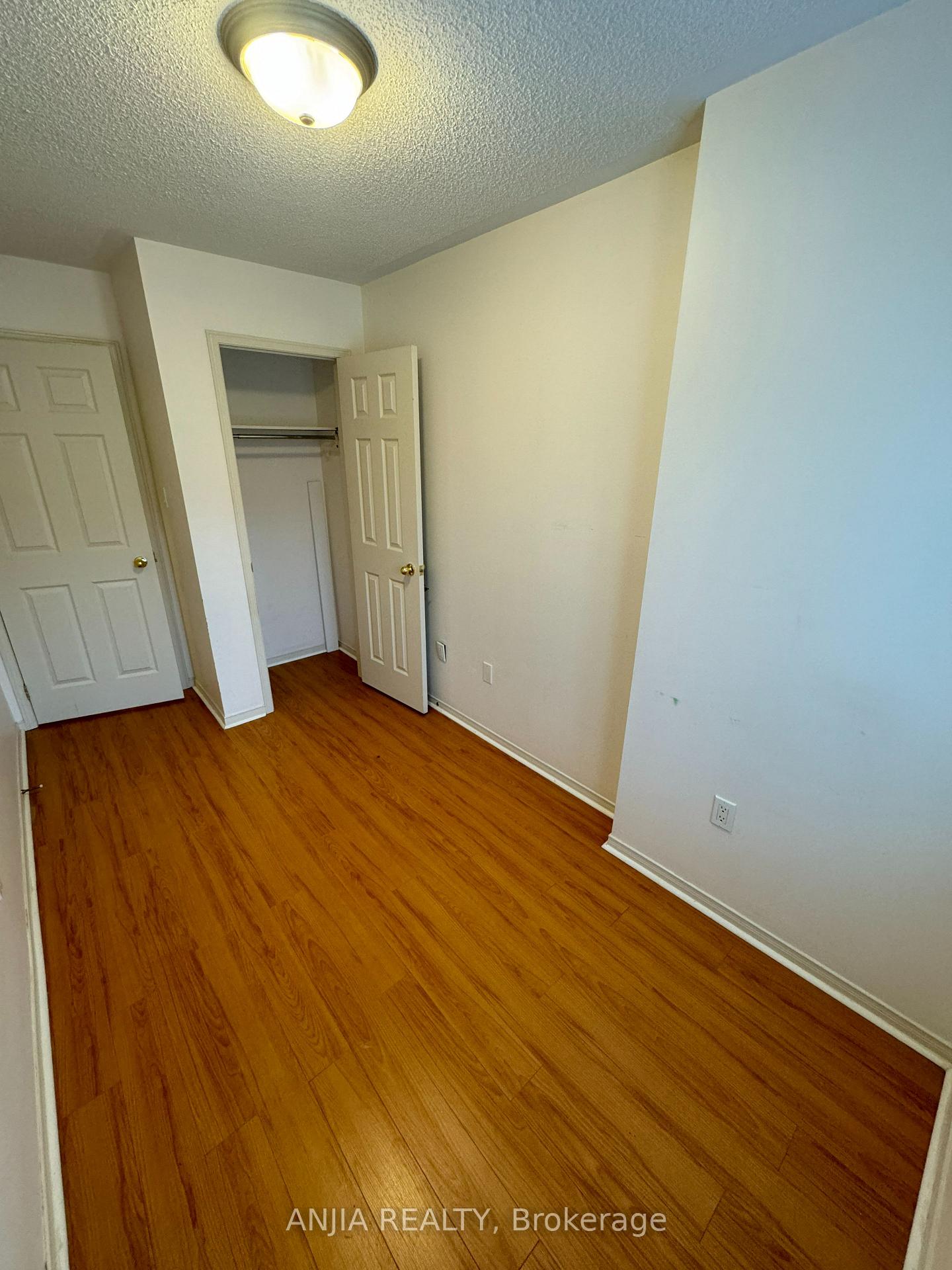 Photo 11 of Unit 112, 308 John Street, Markham, Aileen-Willowbrook — HOMEH