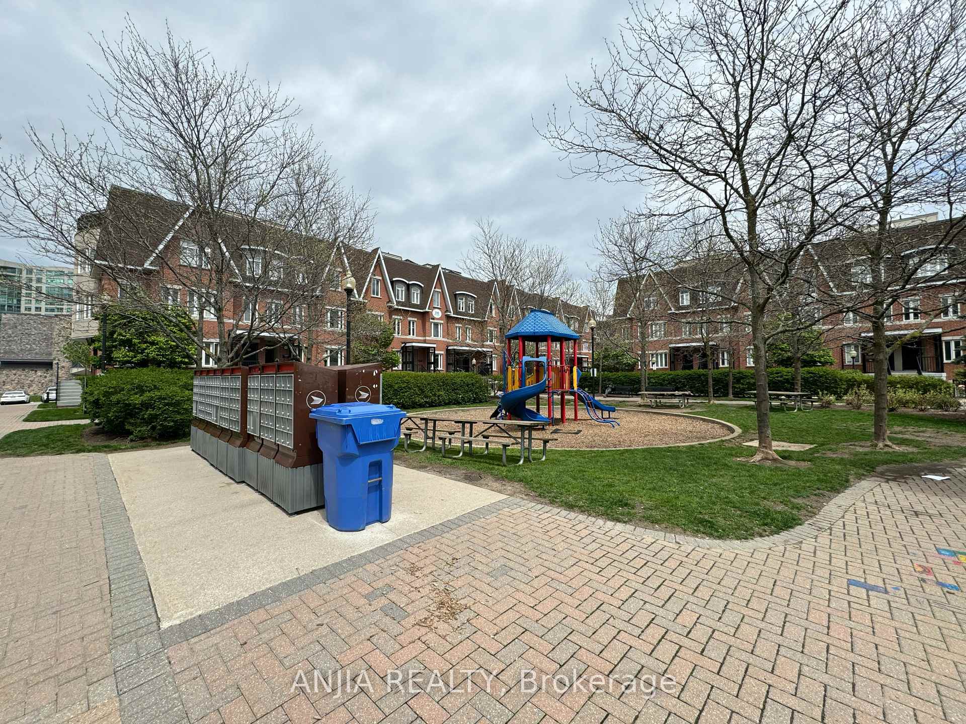 Photo 17 of Unit 112, 308 John Street, Markham, Aileen-Willowbrook — HOMEH