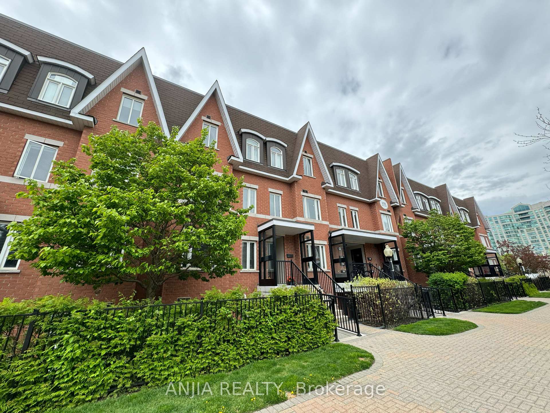 Photo 18 of Unit 112, 308 John Street, Markham, Aileen-Willowbrook — HOMEH