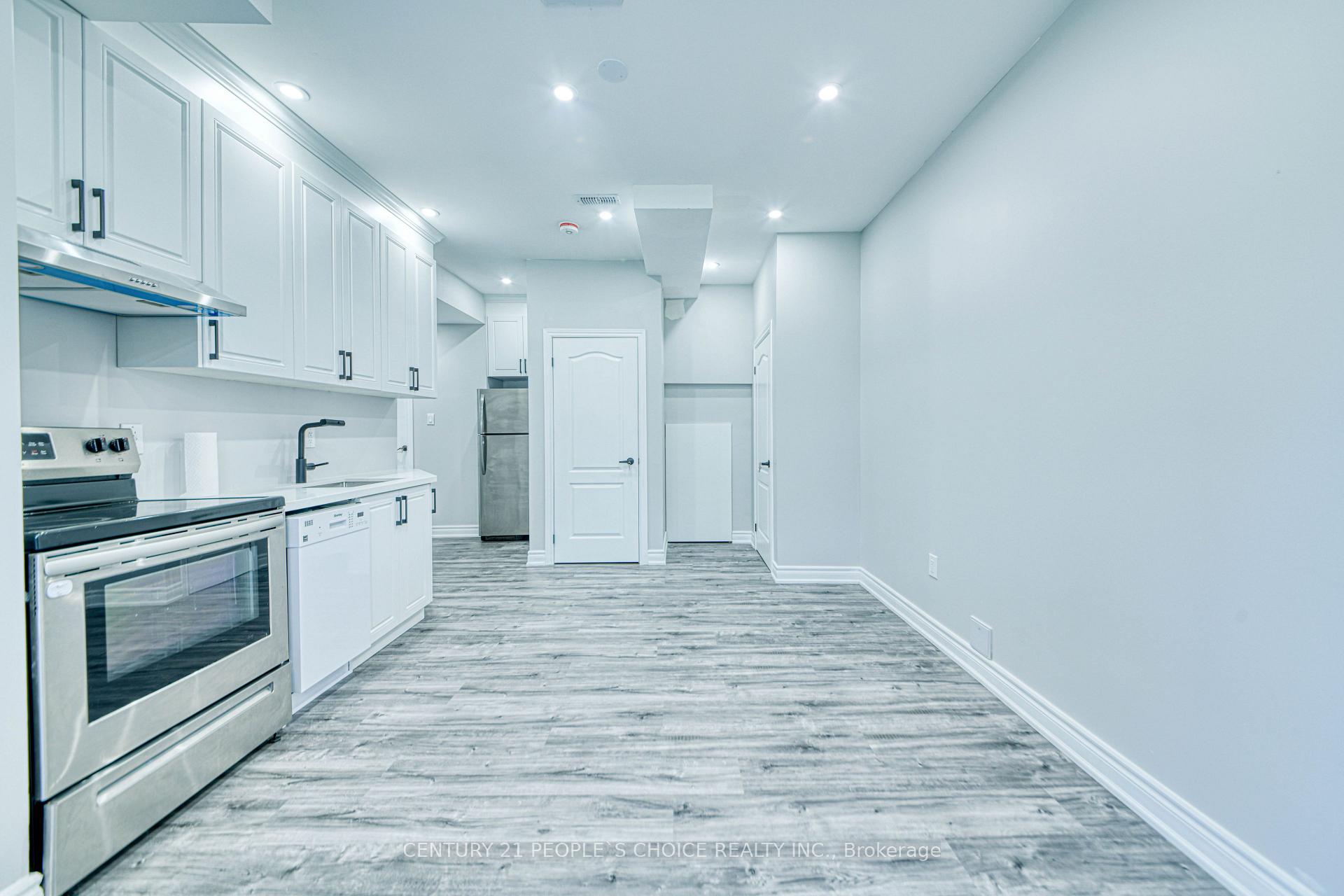 Photo 6 of 74 Henry Smith Avenue, Clarington, Bowmanville — HOMEH