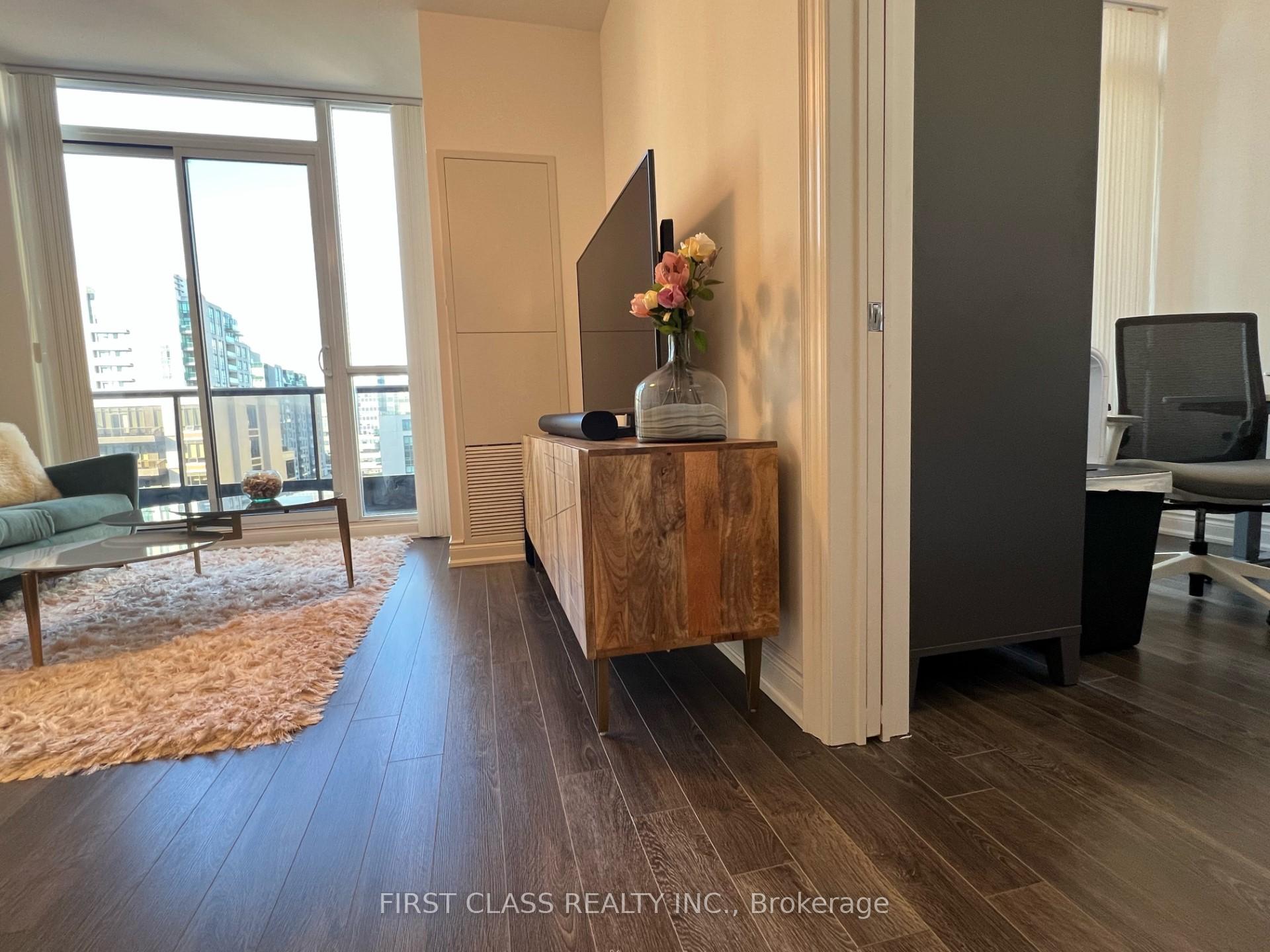 Photo 6 of Unit 917, 38 Cedarland Drive, Markham, Unionville — HOMEH