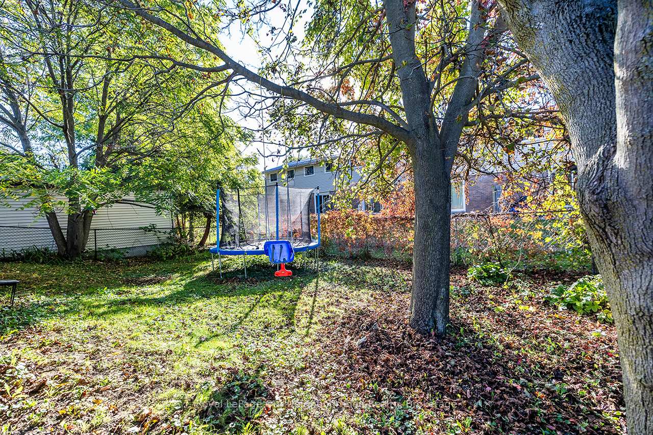 Photo 13 of 531 Shirley Street, Cobourg — HOMEH