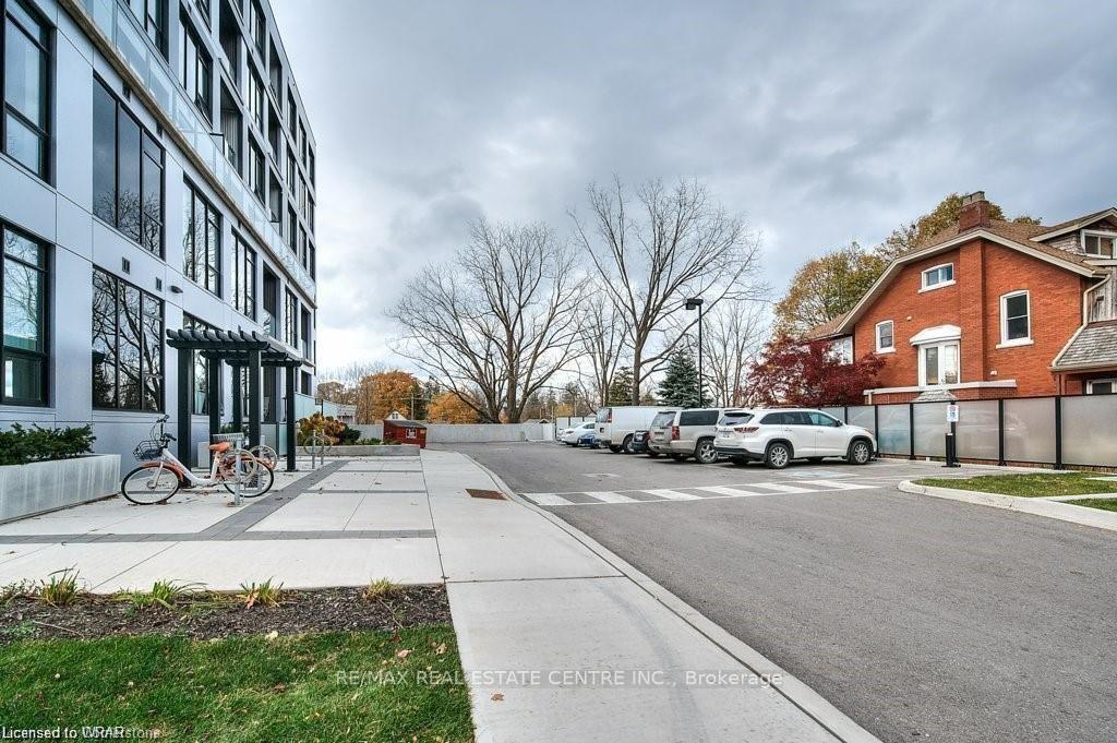 Photo 6 of Unit 609, 690 King Street W, Kitchener — HOMEH