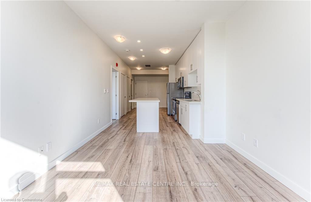 Photo 15 of Unit 609, 690 King Street W, Kitchener — HOMEH