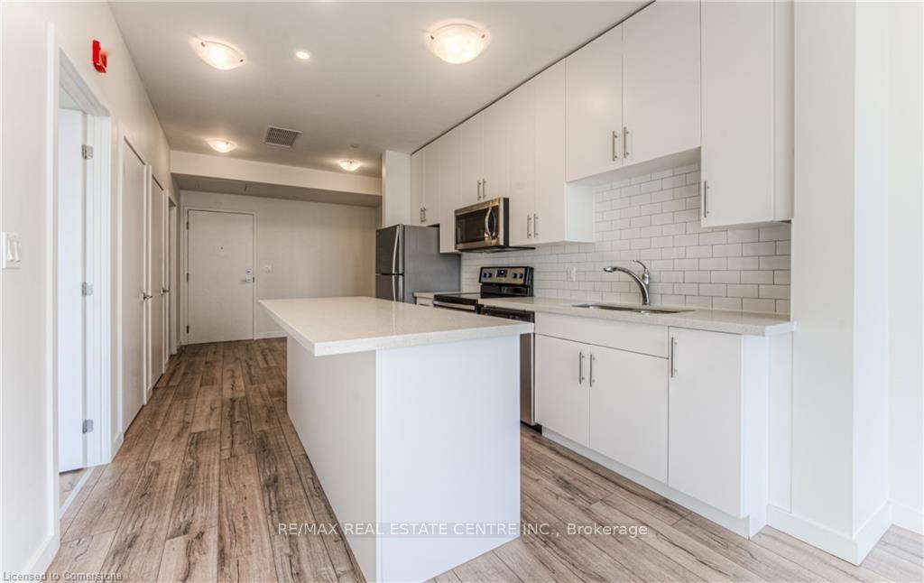 Photo 20 of Unit 609, 690 King Street W, Kitchener — HOMEH