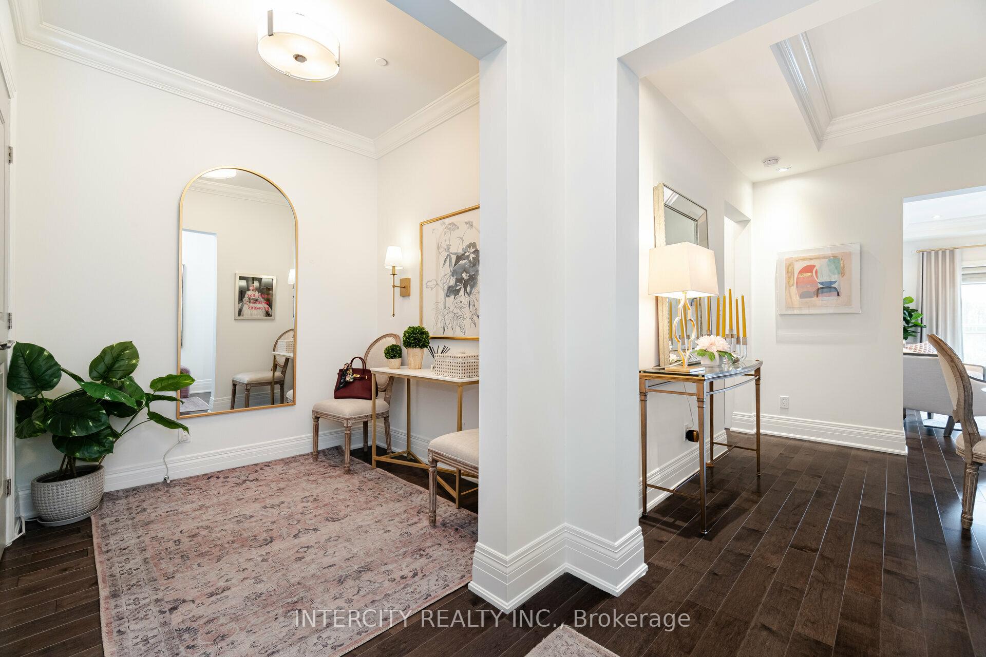 Photo 3 of Unit 314, 80 Burns Boulevard, King, King City — HOMEH