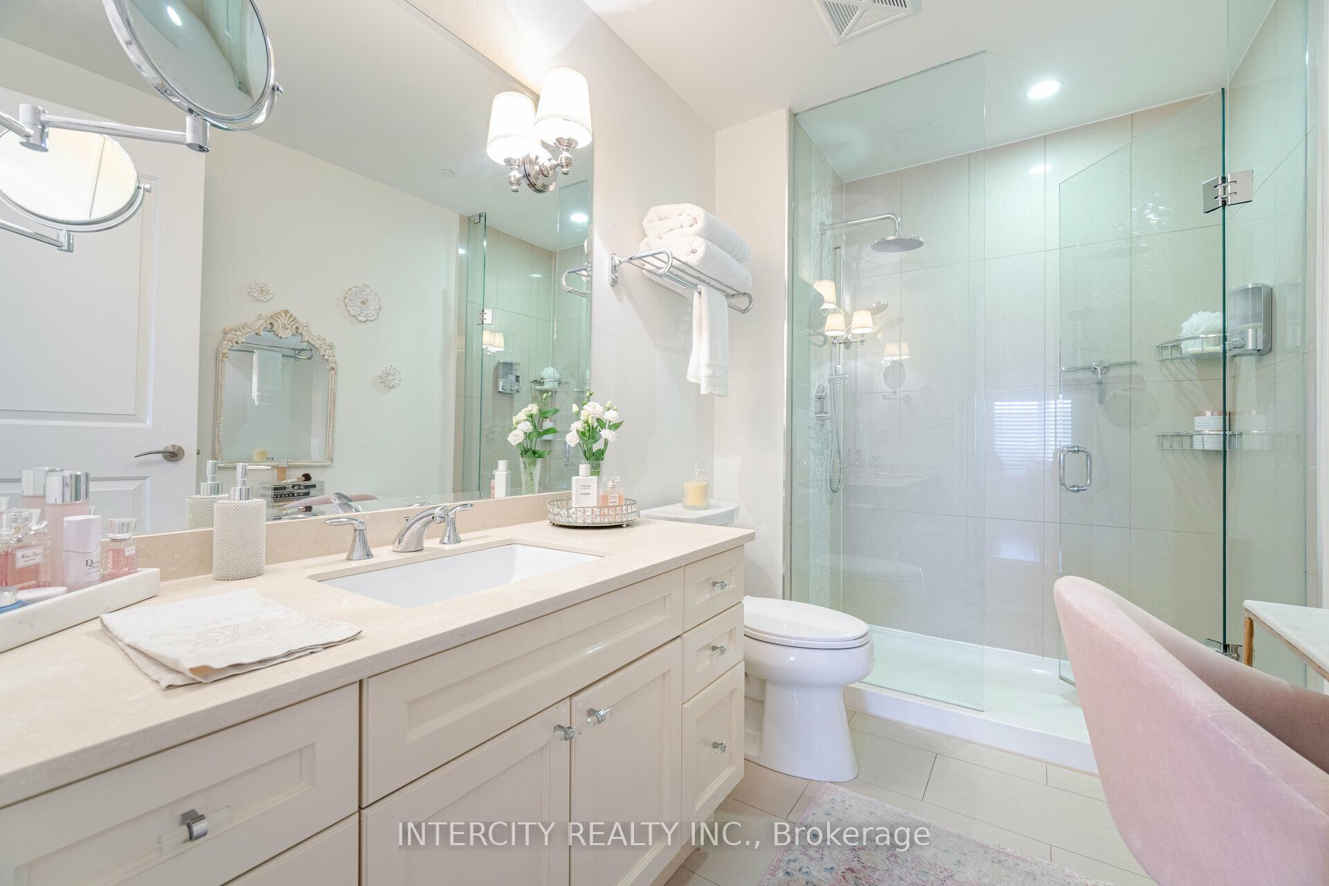Photo 14 of Unit 314, 80 Burns Boulevard, King, King City — HOMEH