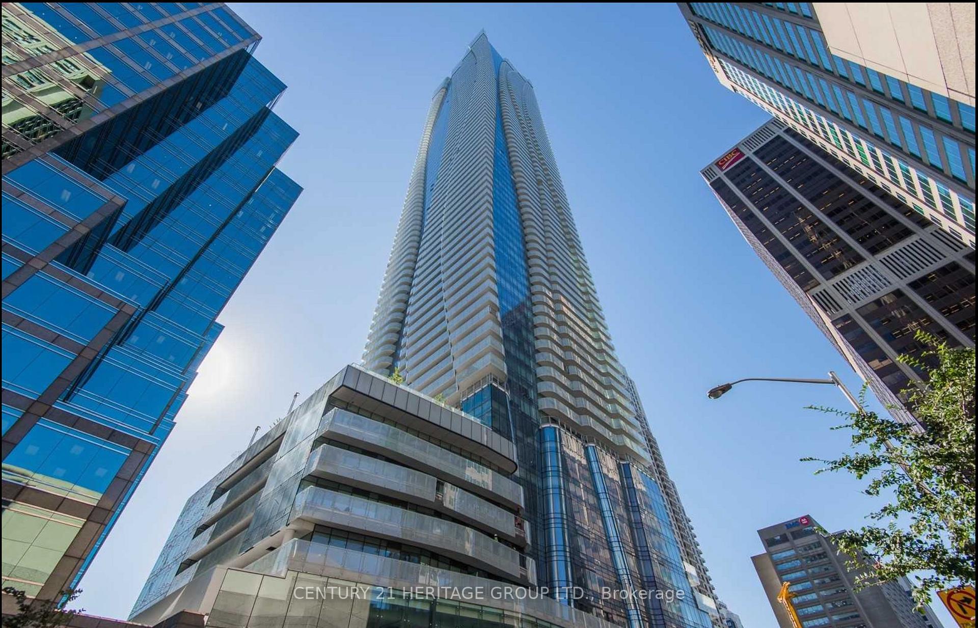 Front of Unit 4011, 1 Bloor Street E