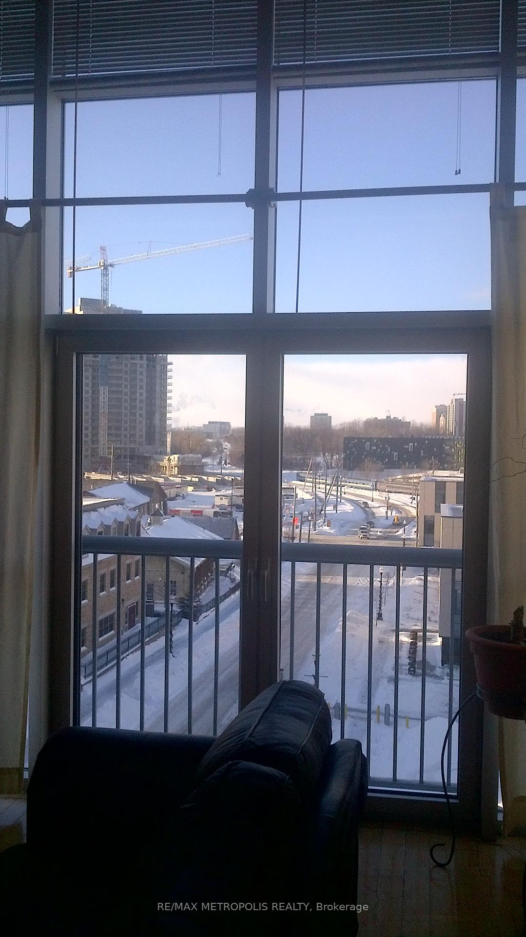 Photo 2 of Unit 403, 5 Father David Bauer Drive, Waterloo — HOMEH