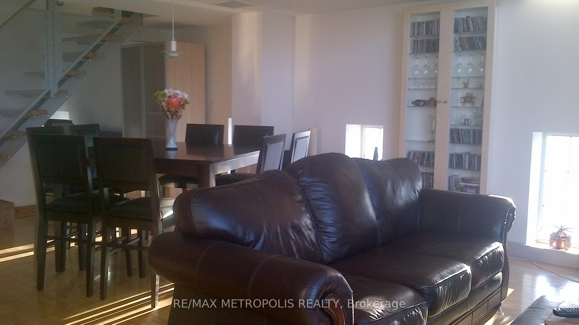 Photo 6 of Unit 403, 5 Father David Bauer Drive, Waterloo — HOMEH