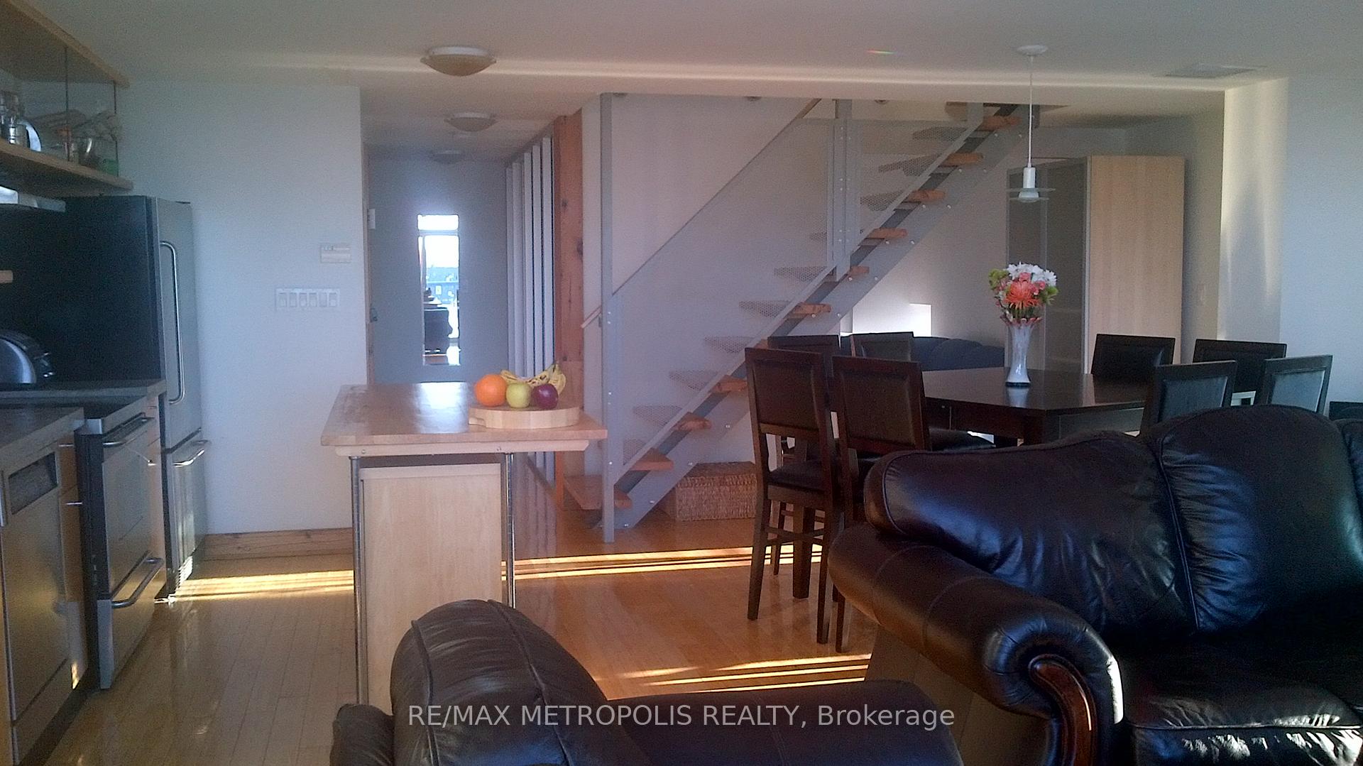 Photo 8 of Unit 403, 5 Father David Bauer Drive, Waterloo — HOMEH