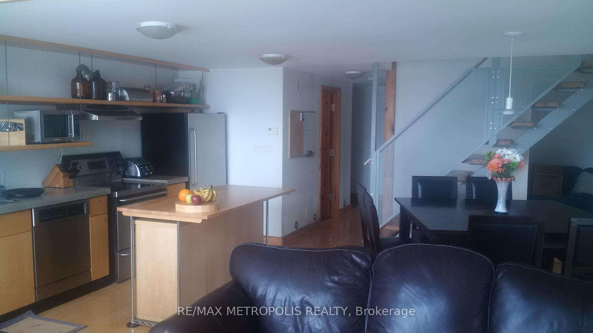 Photo 11 of Unit 403, 5 Father David Bauer Drive, Waterloo — HOMEH