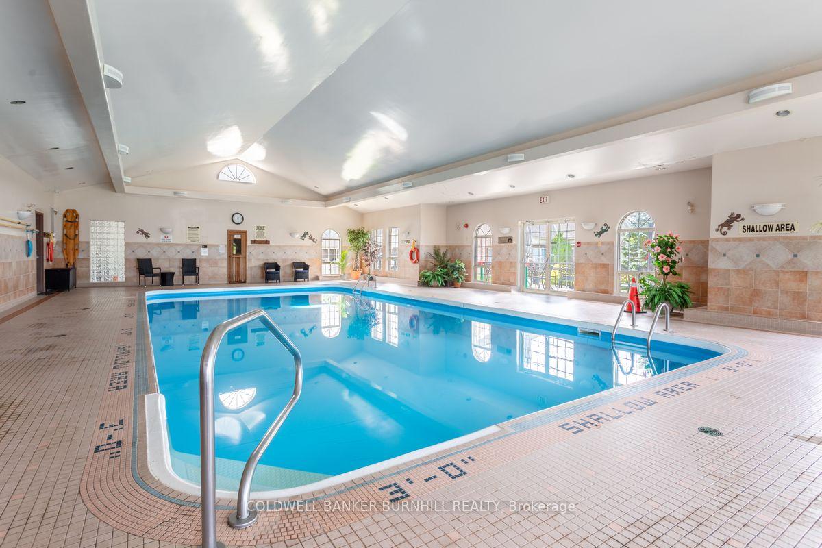 Photo 31 of 58 Twentyplace Boulevard, Hamilton, Mount Hope — HOMEH
