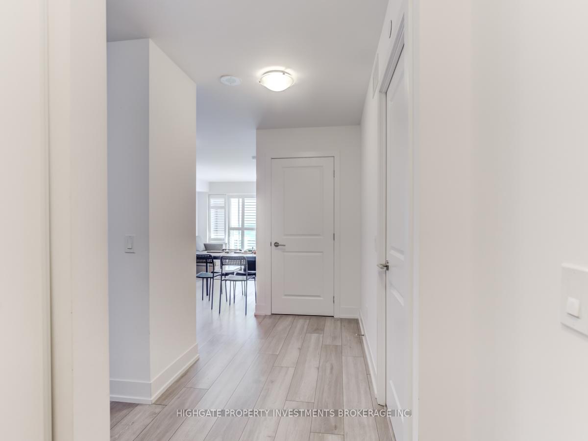 Photo 4 of Unit 1306, 1215 Bayly Street, Pickering, Bay Ridges — HOMEH