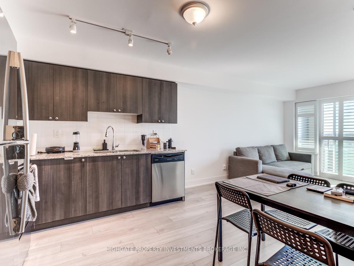 Photo 7 of Unit 1306, 1215 Bayly Street, Pickering, Bay Ridges — HOMEH