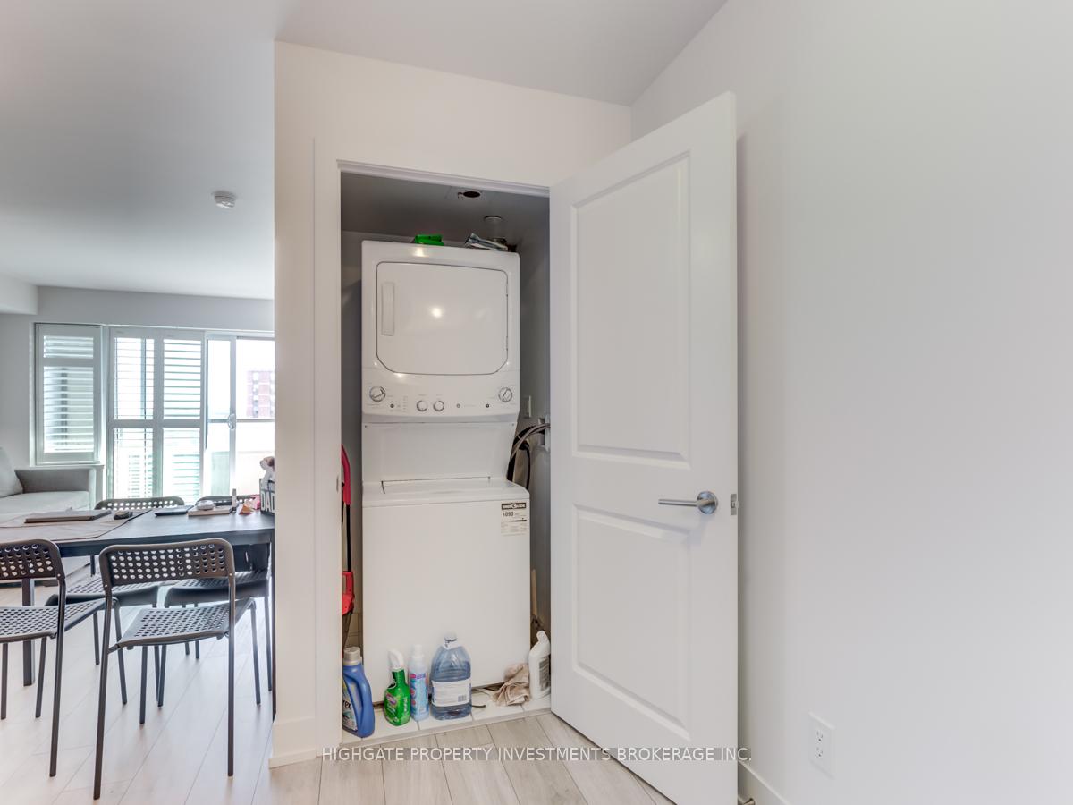 Photo 16 of Unit 1306, 1215 Bayly Street, Pickering, Bay Ridges — HOMEH