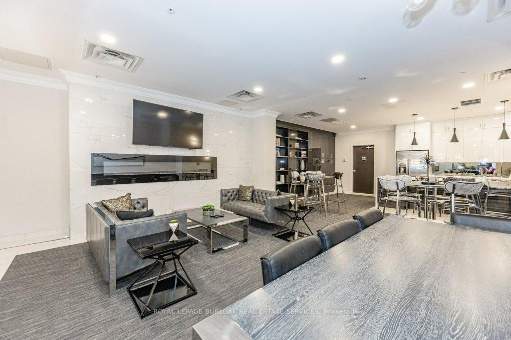 Photo 77 of Unit 418, 118 King Street E, Hamilton, Beasley — HOMEH