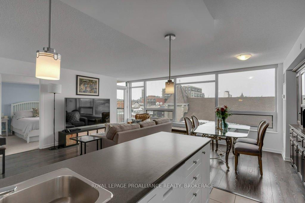 Photo 11 of Unit 701, 121 Queen Street, Kingston, East of Sir John A. Blvd — HOMEH