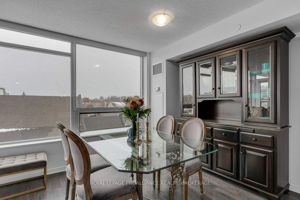 Photo 12 of Unit 701, 121 Queen Street, Kingston, East of Sir John A. Blvd — HOMEH