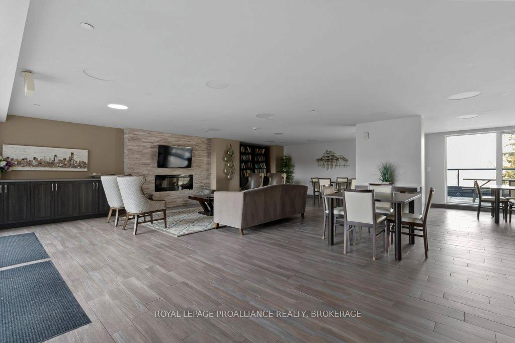 Photo 30 of Unit 701, 121 Queen Street, Kingston, East of Sir John A. Blvd — HOMEH