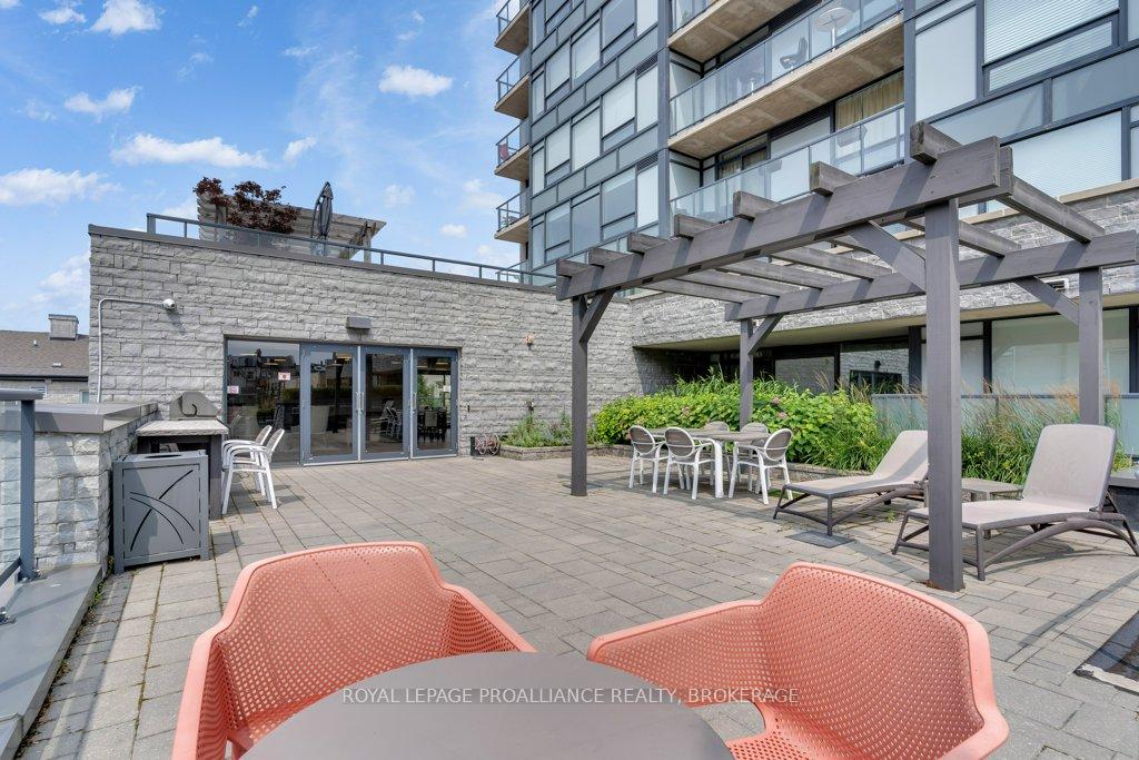 Photo 34 of Unit 701, 121 Queen Street, Kingston, East of Sir John A. Blvd — HOMEH