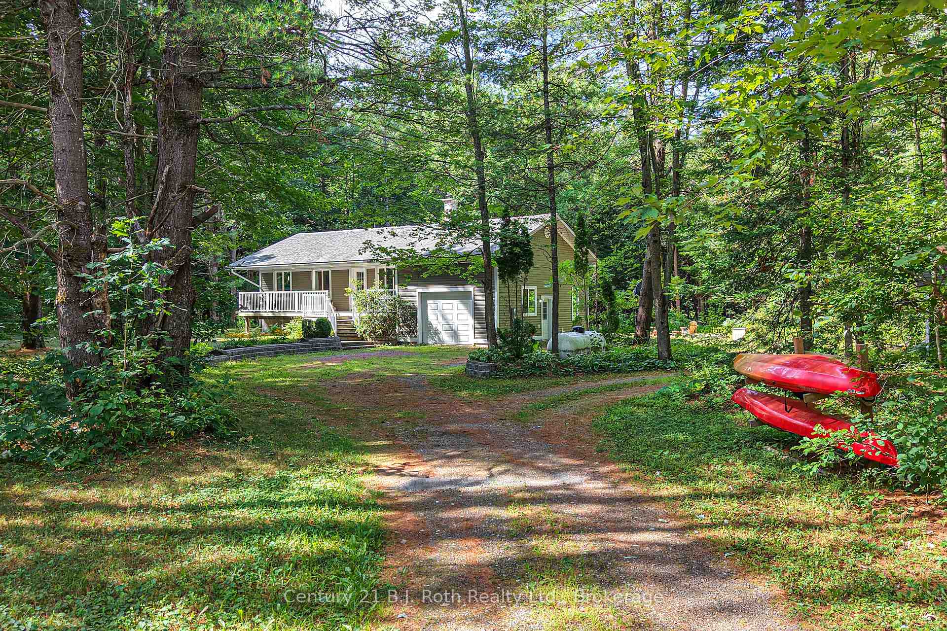 Photo 1 of 2289 Southwood Road, Gravenhurst, Morrison — HOMEH