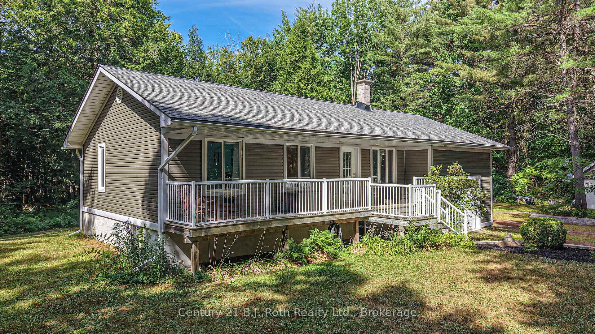 Photo 3 of 2289 Southwood Road, Gravenhurst, Morrison — HOMEH