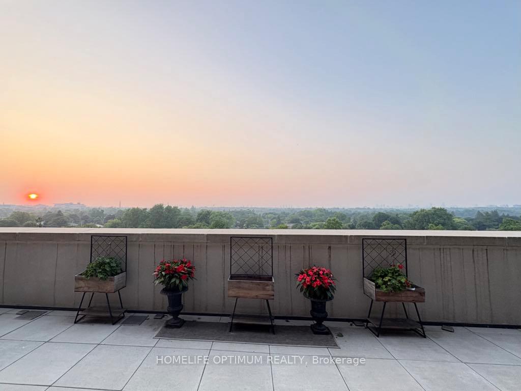 Photo 8 of Unit 709, 33 Frederick Todd Way Road, Toronto, Leaside — HOMEH