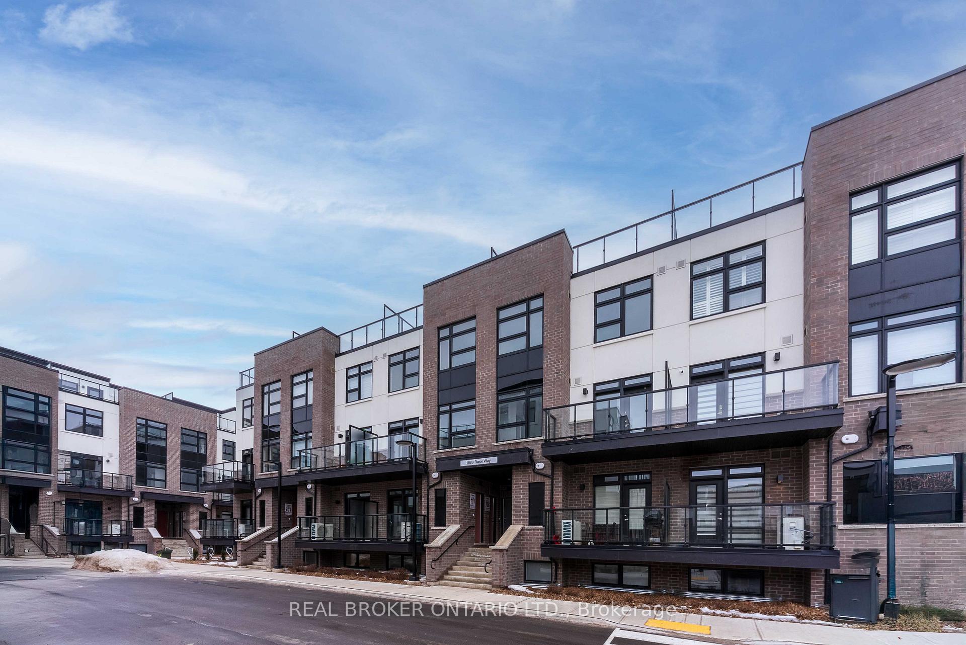 Front of Unit 111, 1589 Rose Way