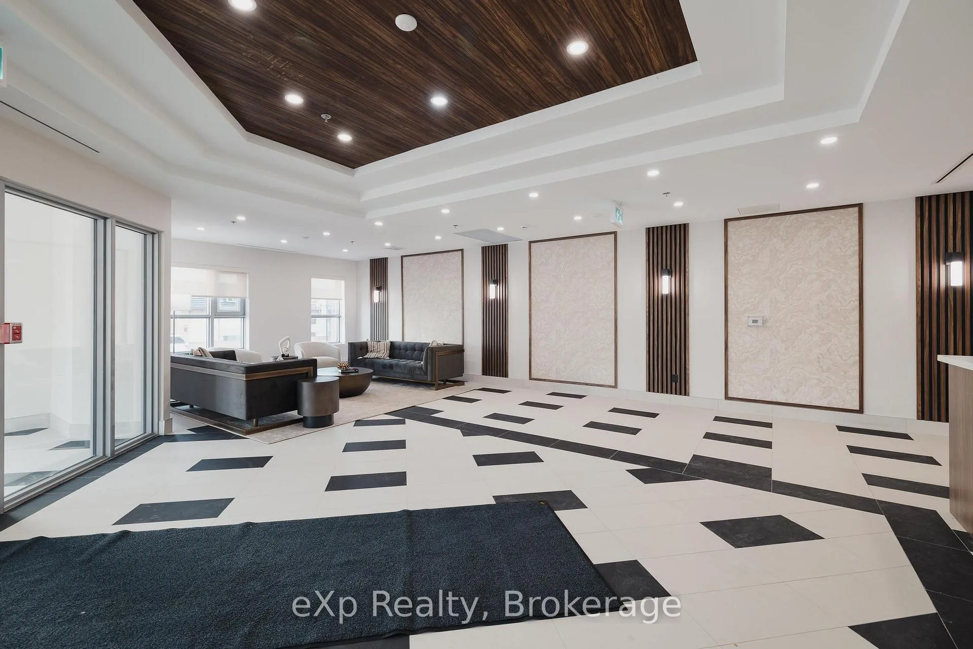 Photo 2 of Unit 203, 223 10TH Street, Hanover — HOMEH