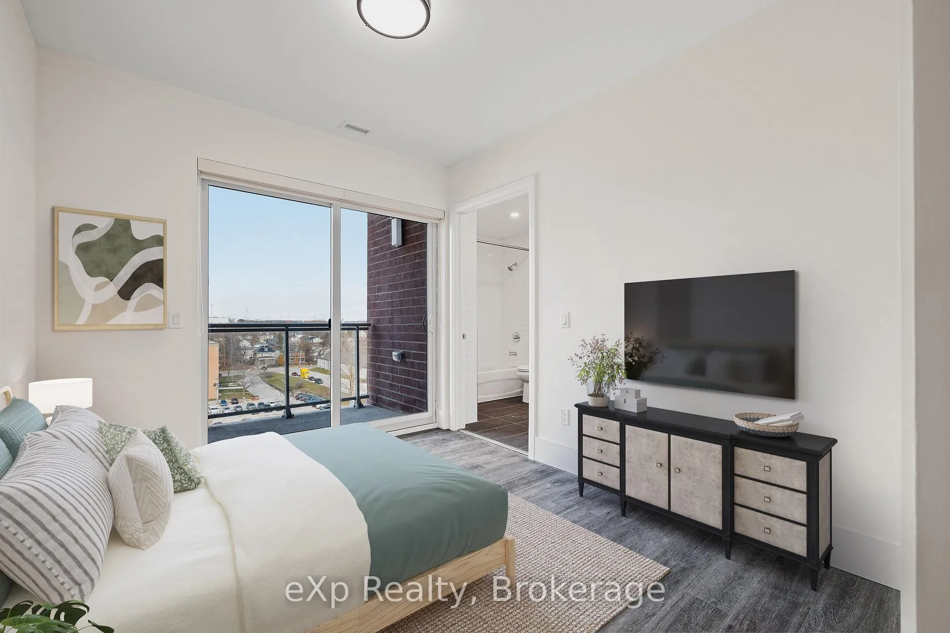 Photo 3 of Unit 203, 223 10TH Street, Hanover — HOMEH