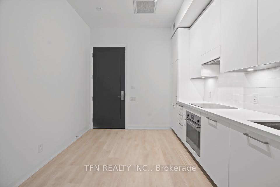 Photo 2 of Unit 217, 33 Frederick Todd Way, Toronto, Thorncliffe Park — HOMEH
