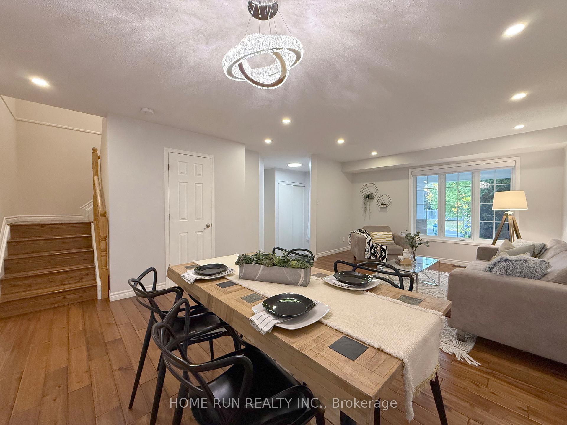 Photo 11 of 49 Deerfox Drive, Ottawa, Barrhaven - Longfields — HOMEH