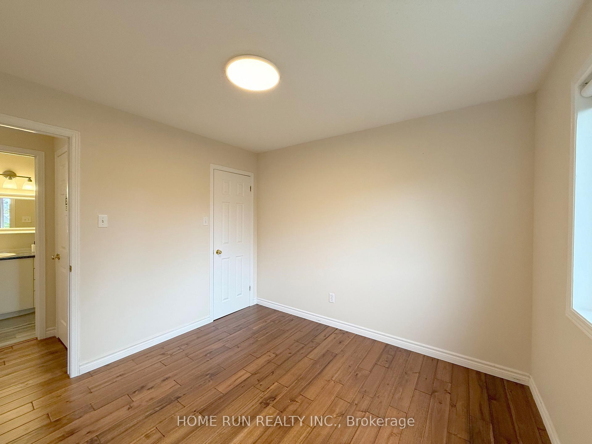 Photo 33 of 49 Deerfox Drive, Ottawa, Barrhaven - Longfields — HOMEH