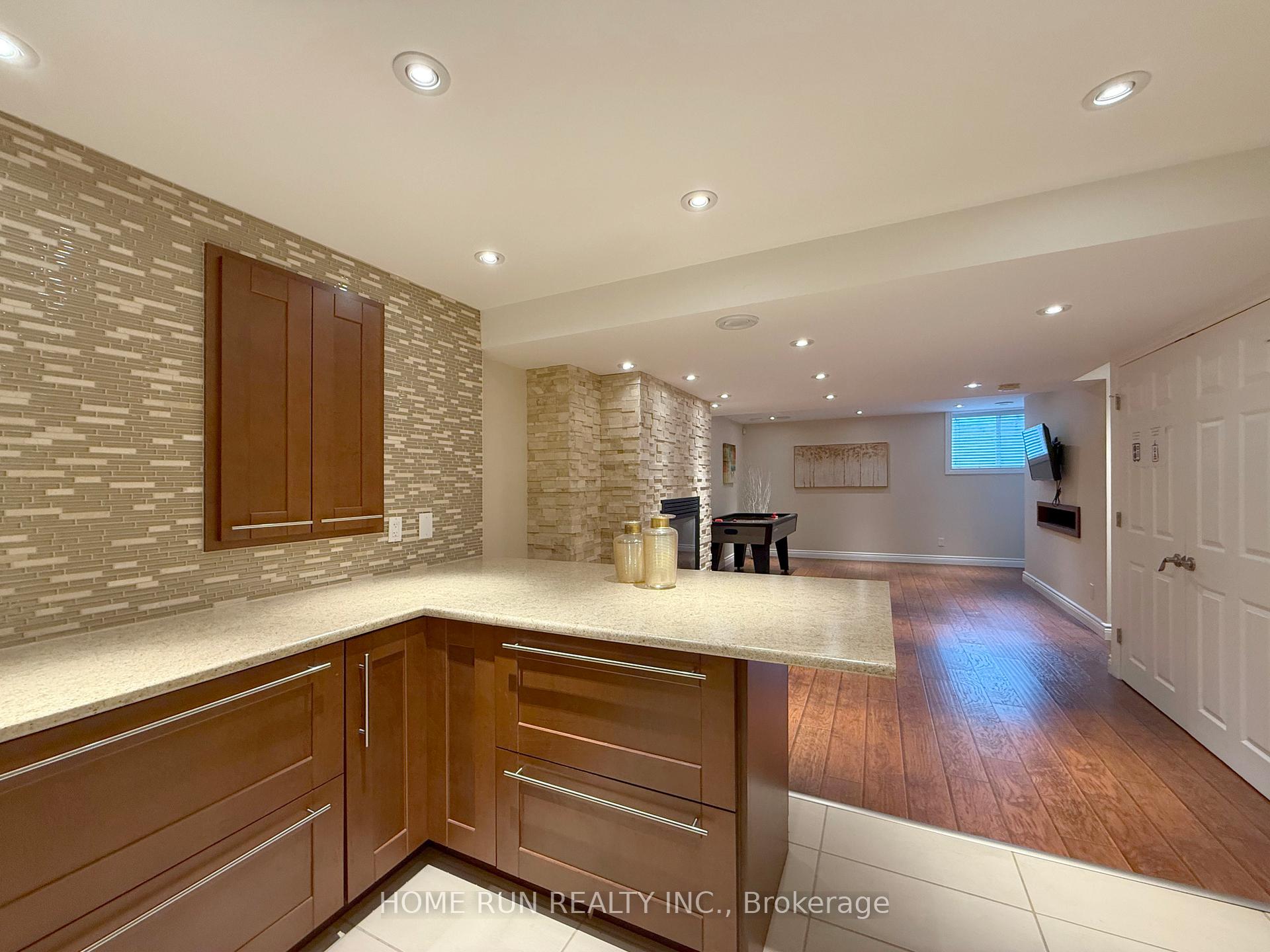 Photo 38 of 49 Deerfox Drive, Ottawa, Barrhaven - Longfields — HOMEH