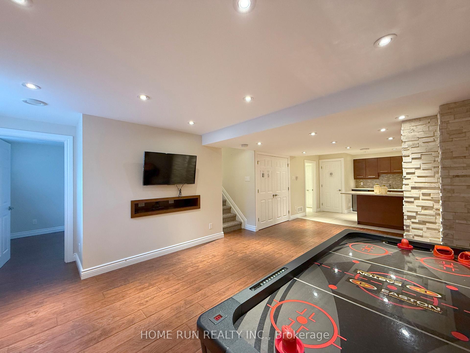 Photo 41 of 49 Deerfox Drive, Ottawa, Barrhaven - Longfields — HOMEH