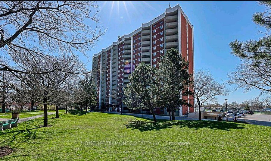 Front of Unit 112, 1105 Jalna Boulevard