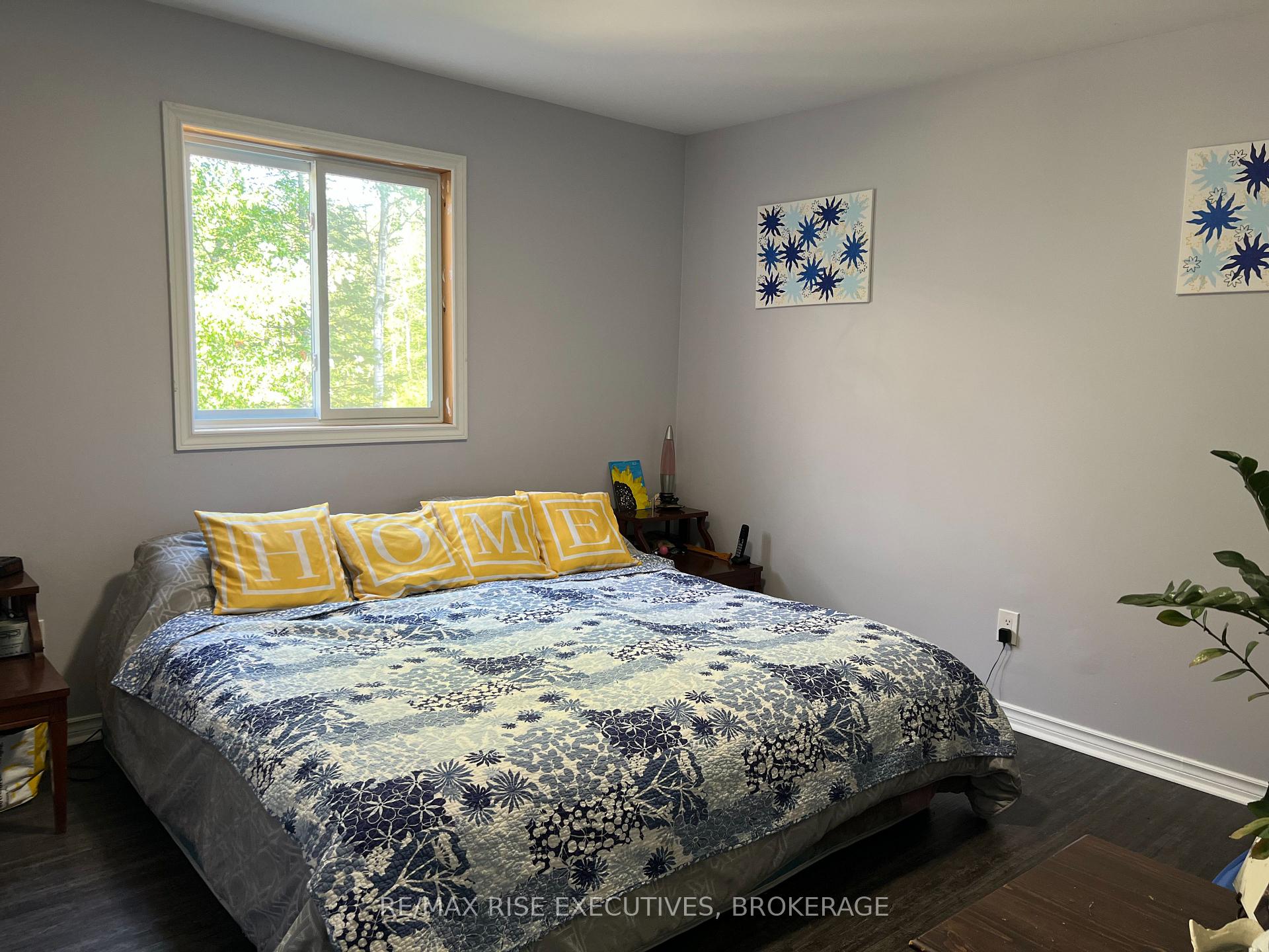 Photo 10 of 1002 School House Road, Central Frontenac, Frontenac Centre — HOMEH