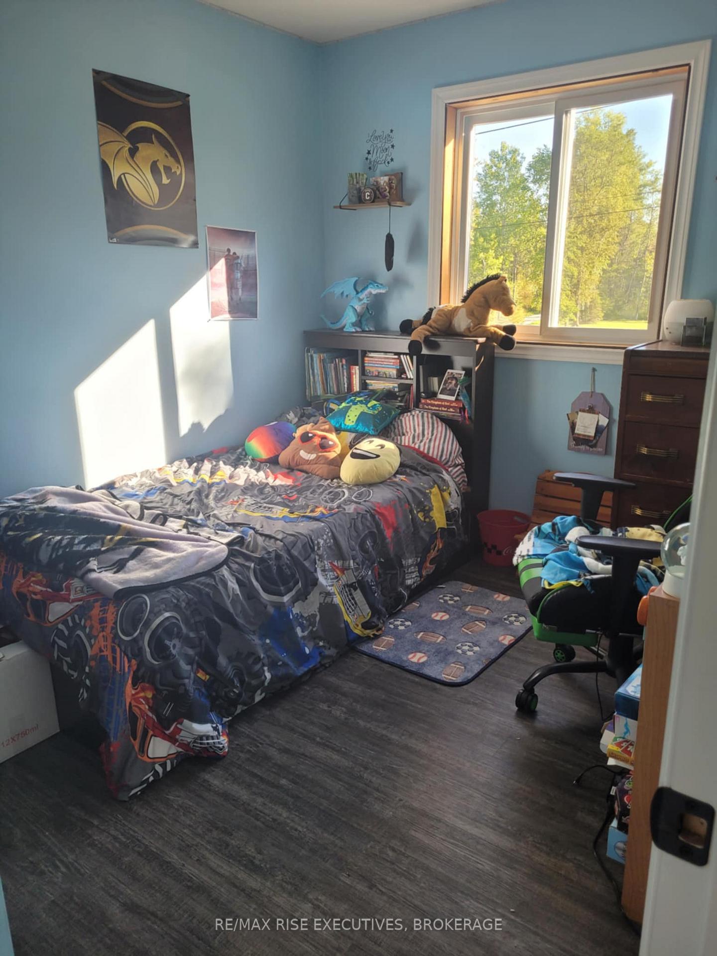 Photo 11 of 1002 School House Road, Central Frontenac, Frontenac Centre — HOMEH