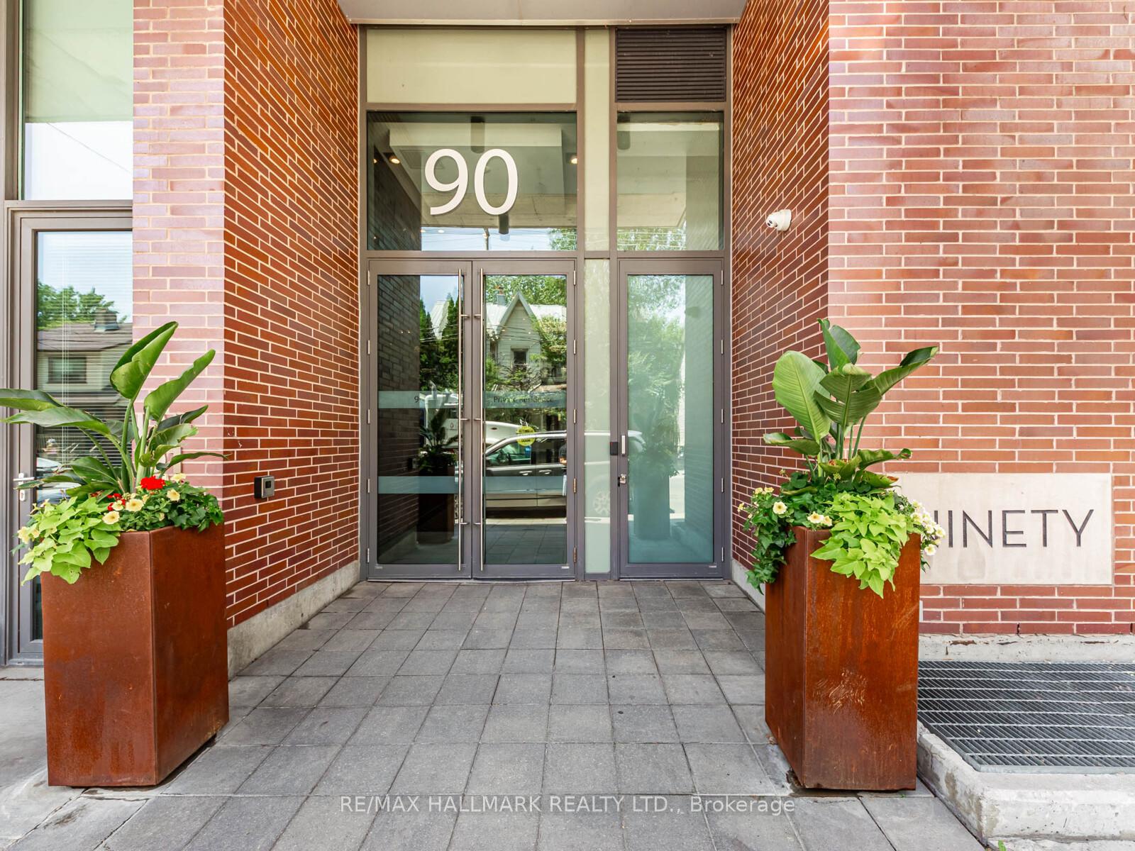 Photo 3 of Unit 416, 90 Broadview Avenue, Toronto, South Riverdale — HOMEH