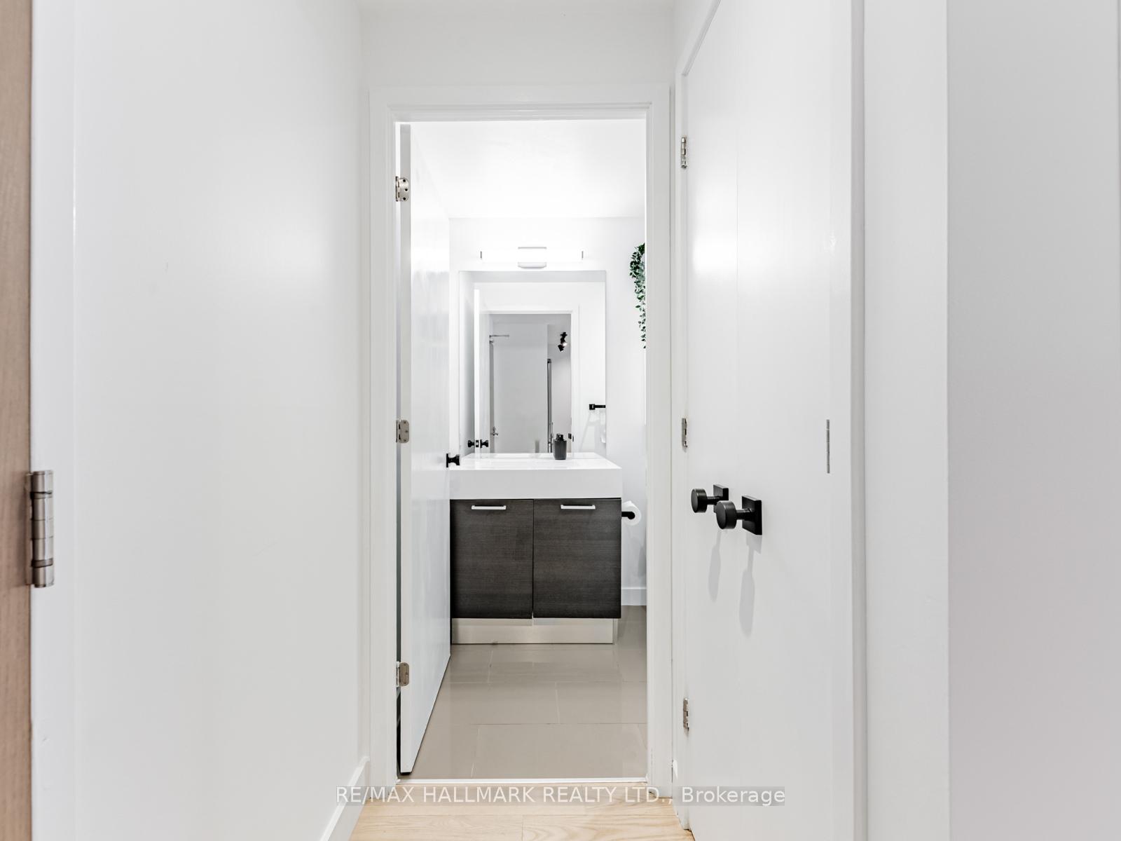 Photo 5 of Unit 416, 90 Broadview Avenue, Toronto, South Riverdale — HOMEH