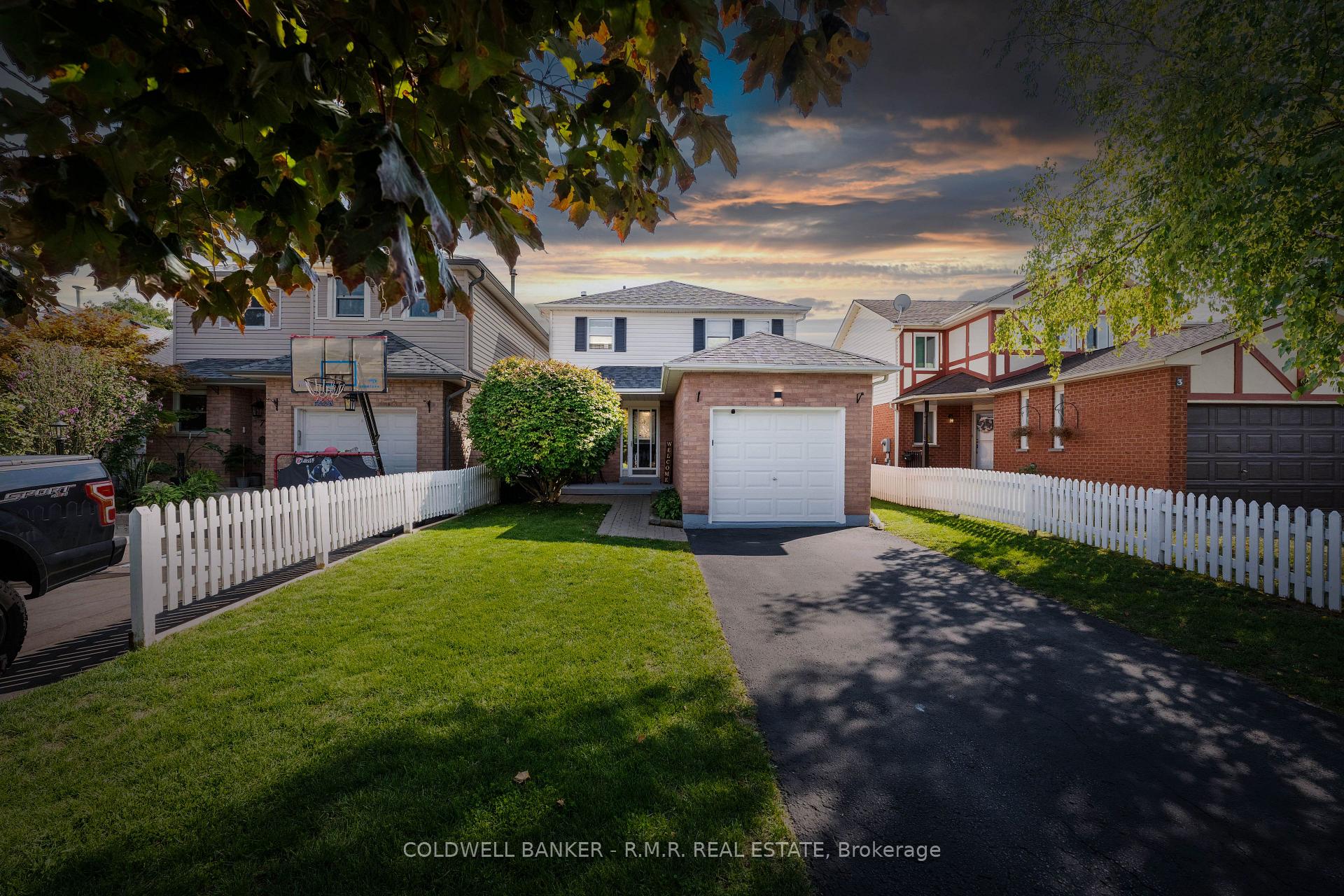Photo 1 of 5 Tucker Road, Clarington, Bowmanville — HOMEH