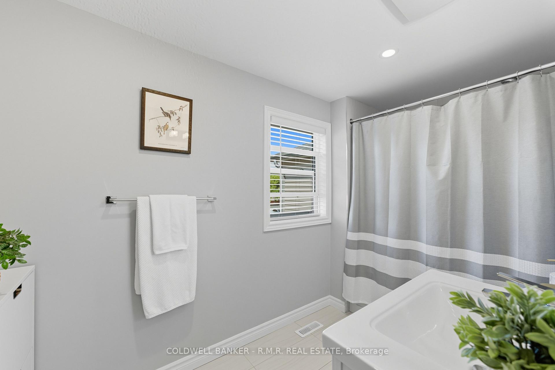 Photo 25 of 5 Tucker Road, Clarington, Bowmanville — HOMEH