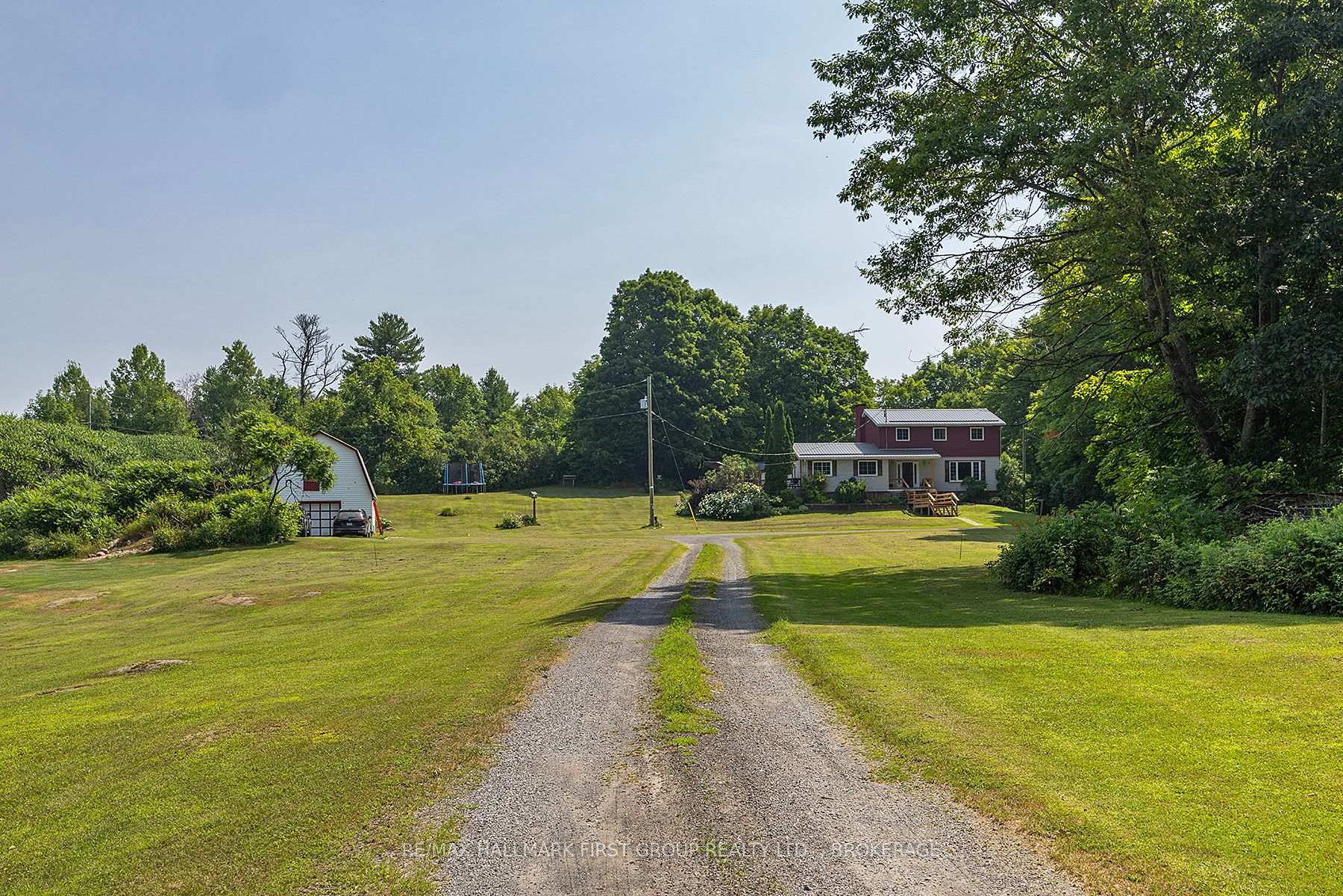Photo 2 of 1086 Moon Road, Central Frontenac, Frontenac Centre — HOMEH