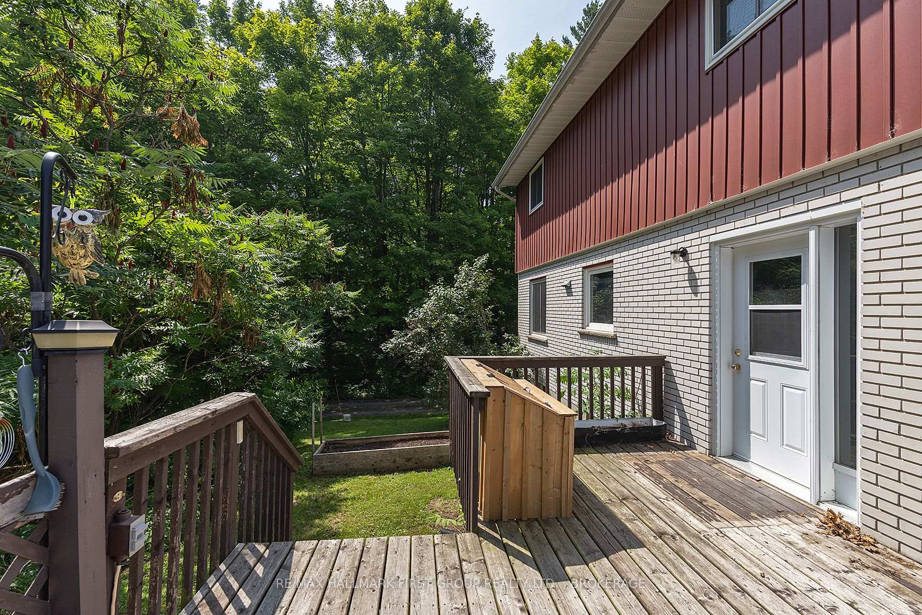 Photo 34 of 1086 Moon Road, Central Frontenac, Frontenac Centre — HOMEH